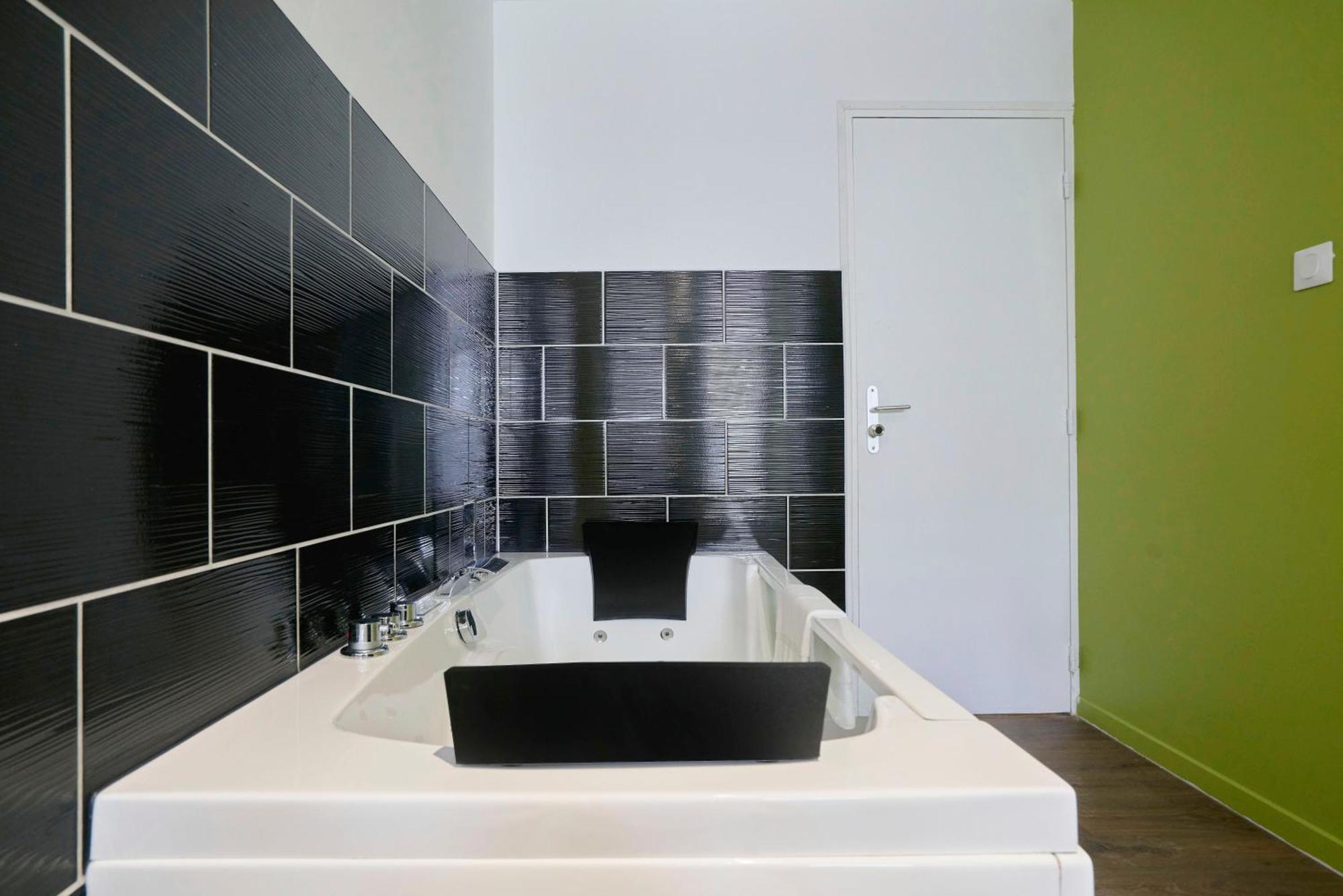 Ng Prestige - Lille L Roubaix Trichon - Balneo - Netflix - Wifi Daire Dış mekan fotoğraf